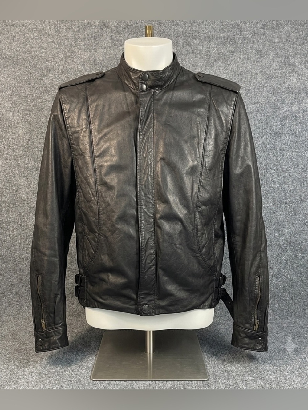 VTG 80s Rivari Black Leather Jacket Pile Lined Cafe Racer Moto Mens Medium Large
